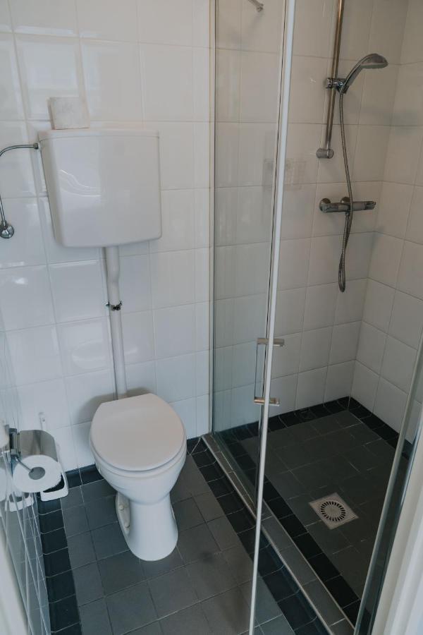 האג Hotel Room11 מראה חיצוני תמונה